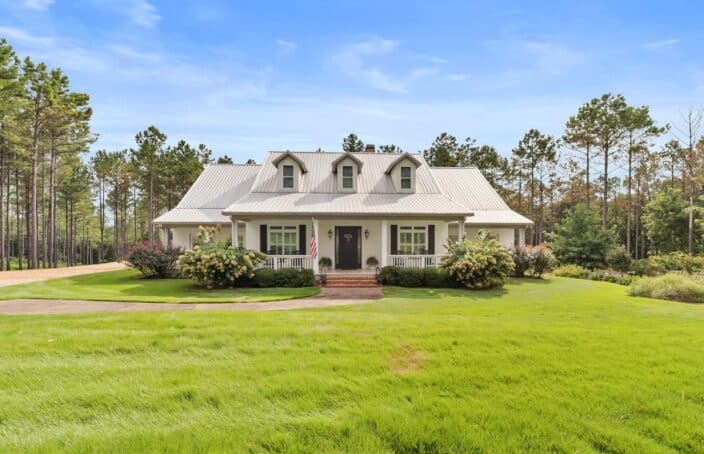 Oak Run Plantation: Country Estate Minutes from Auburn