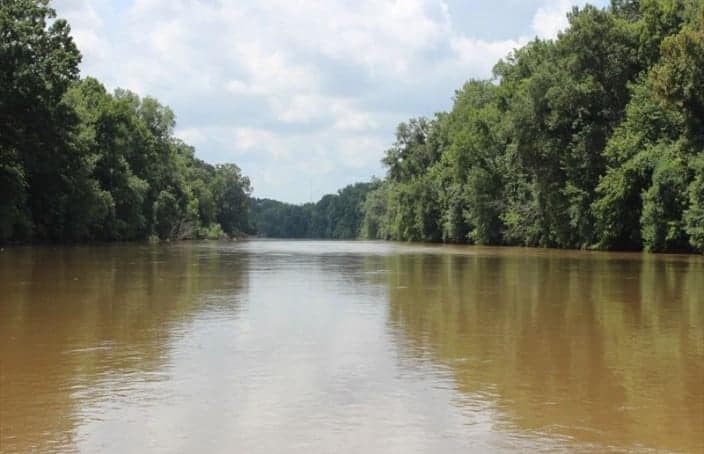 Ocmulgee River Deep Water Retreat Offers Seclusion and Recreation